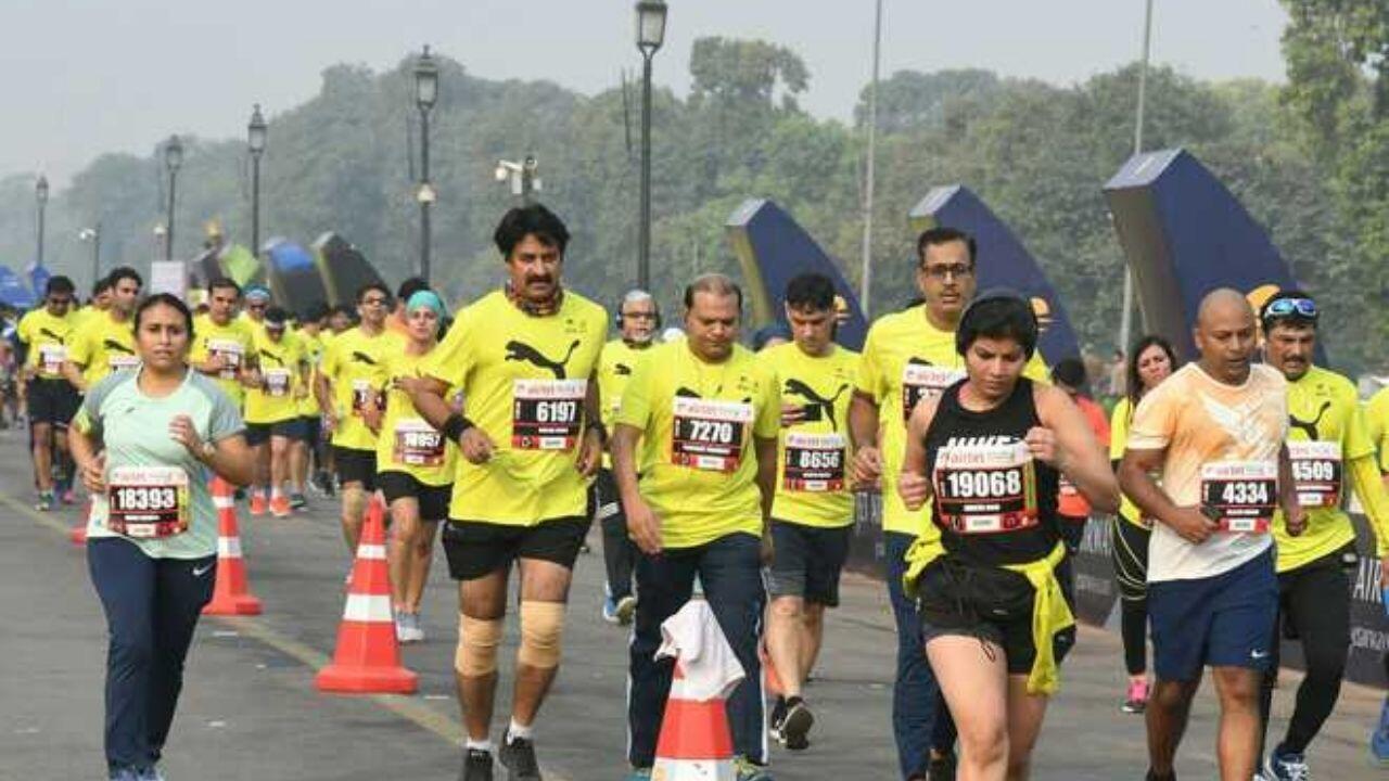 marathon runners