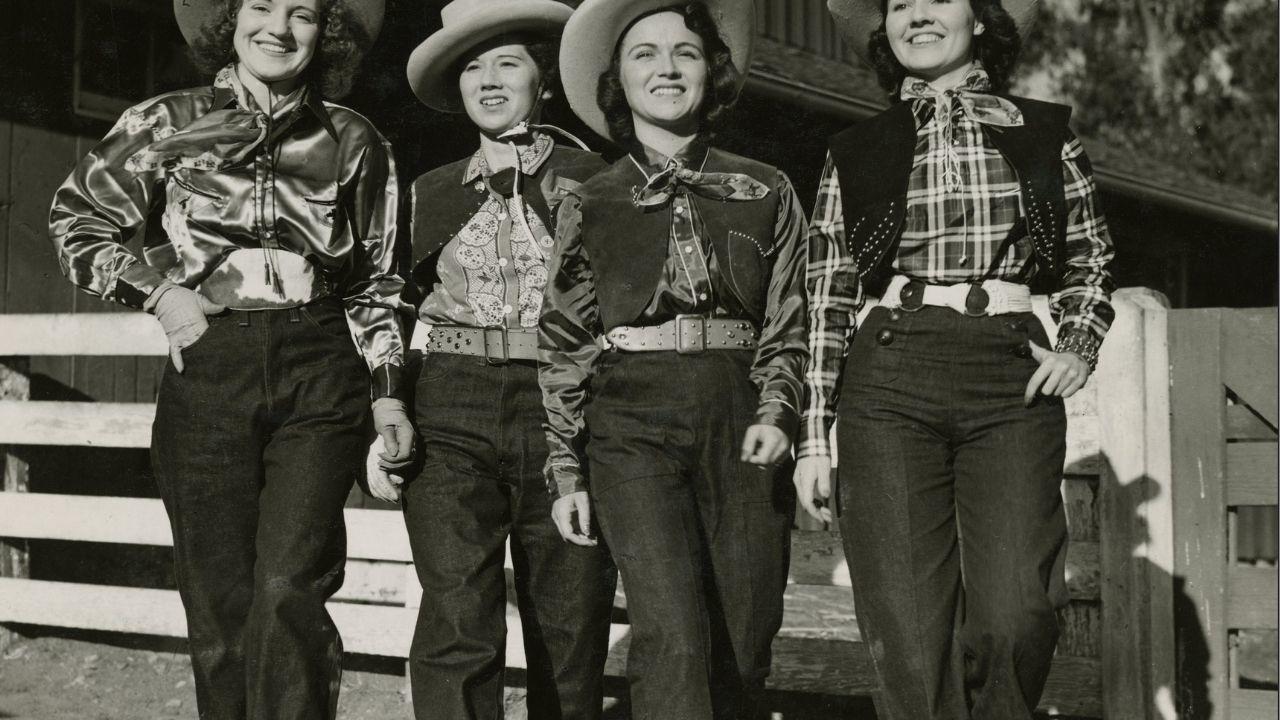 History of fashion from 1960 to 1969