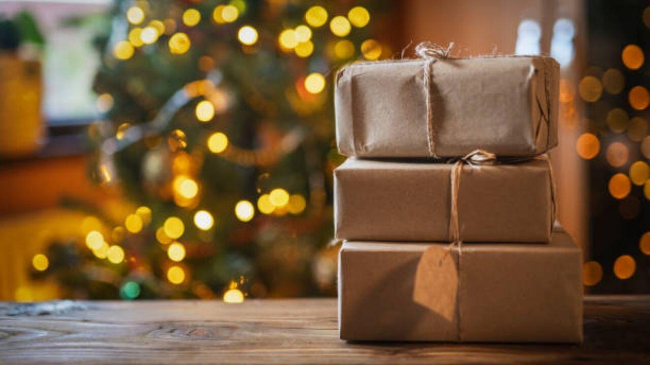 sustainable gift wrappers